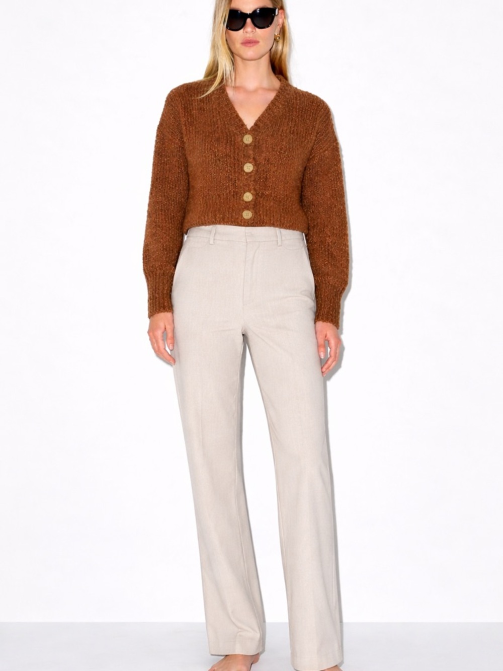 #166 🌷Uniqlo Beige Straight-Leg Pants
